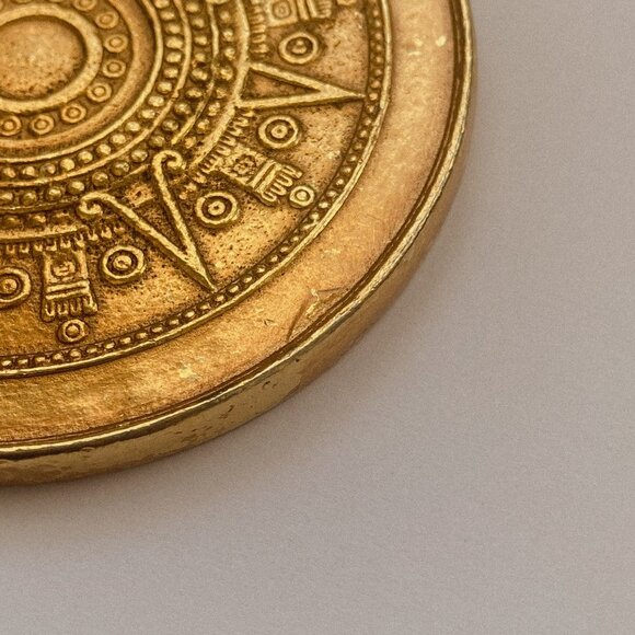 Vintage Alva Museum Replicas Aztec Calendar Stone Medallion Relic Gold Necklace - Picture 6 of 13
